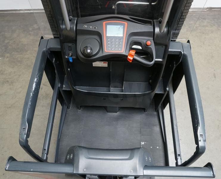 Linde V 24 5213 - Máy lấy hàng: hình 3 Linde V 24 5213 - Máy lấy hàng: hình 3