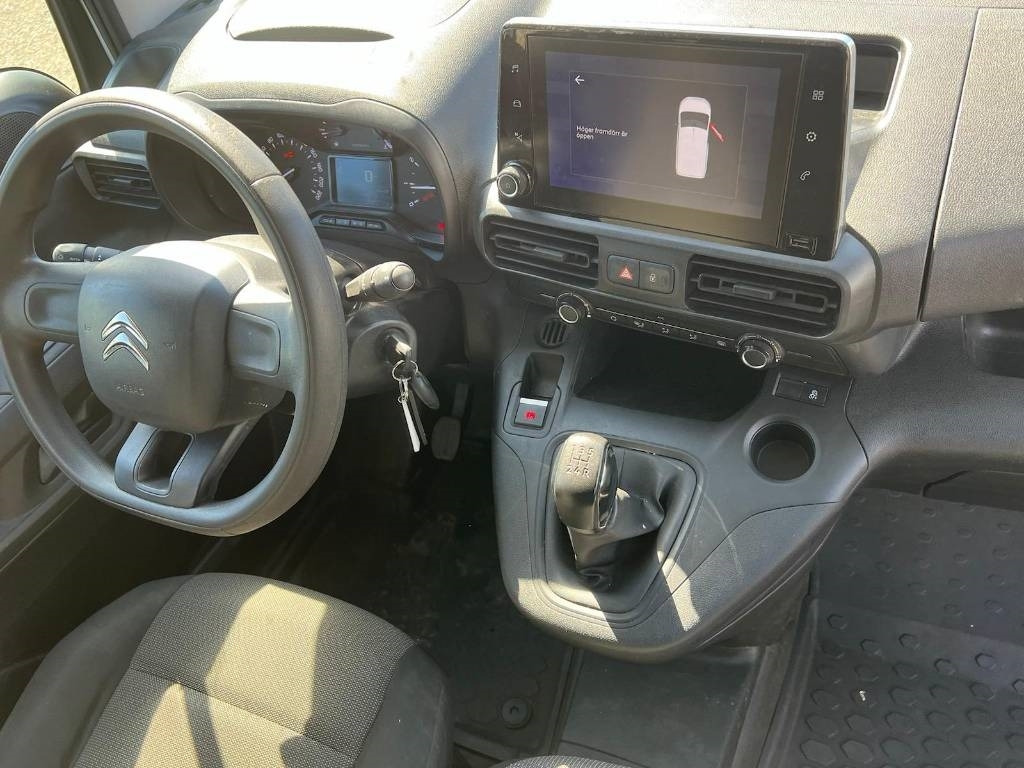 Citroën Berlingo serie 5445 - Xe van nhỏ gọn: hình 5 Citroën Berlingo serie 5445 - Xe van nhỏ gọn: hình 5