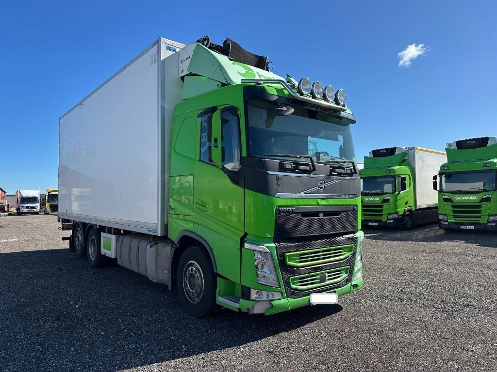 Volvo FH 460 6*2 serie 9346 - Xe tải đông lạnh: hình 3 Volvo FH 460 6*2 serie 9346 - Xe tải đông lạnh: hình 3