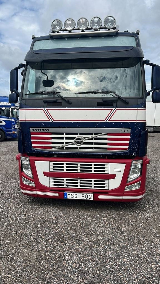 Volvo VOLVO FH 6*2 - Xe tải khung gầm: hình 2 Volvo VOLVO FH 6*2 - Xe tải khung gầm: hình 2