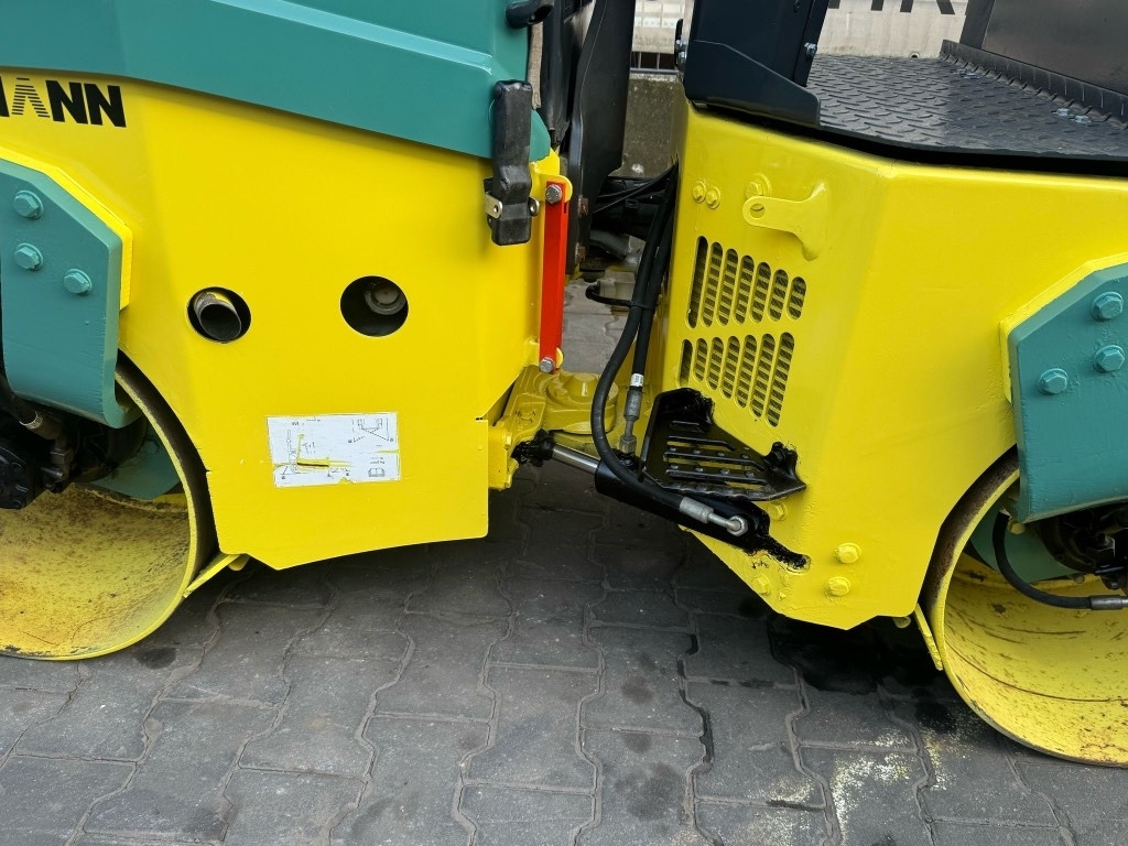 Máy lăn đường Ammann ARX 12: hình 11