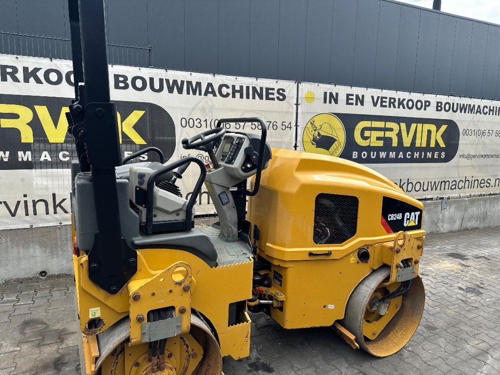CAT CB 24 B - Máy lăn đường: hình 2 CAT CB 24 B - Máy lăn đường: hình 2