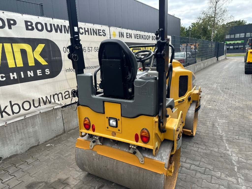 CAT CB 24 B - Máy lăn đường: hình 3 CAT CB 24 B - Máy lăn đường: hình 3