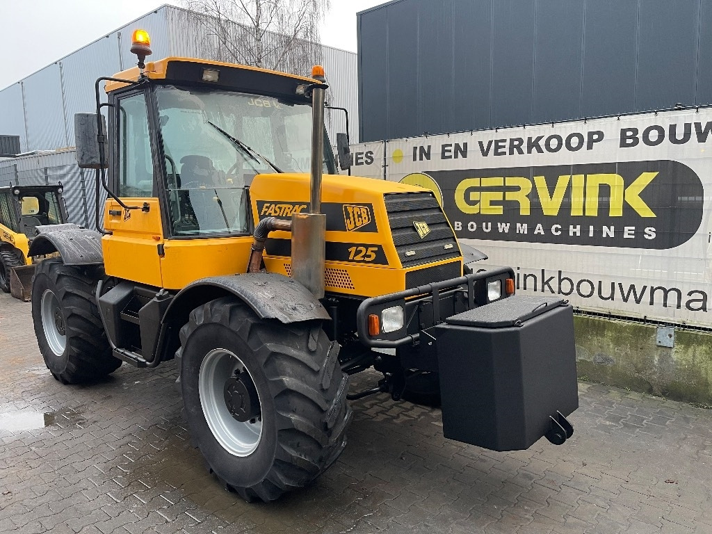 JCB Fastrac 125 - Máy cày: hình 2 JCB Fastrac 125 - Máy cày: hình 2