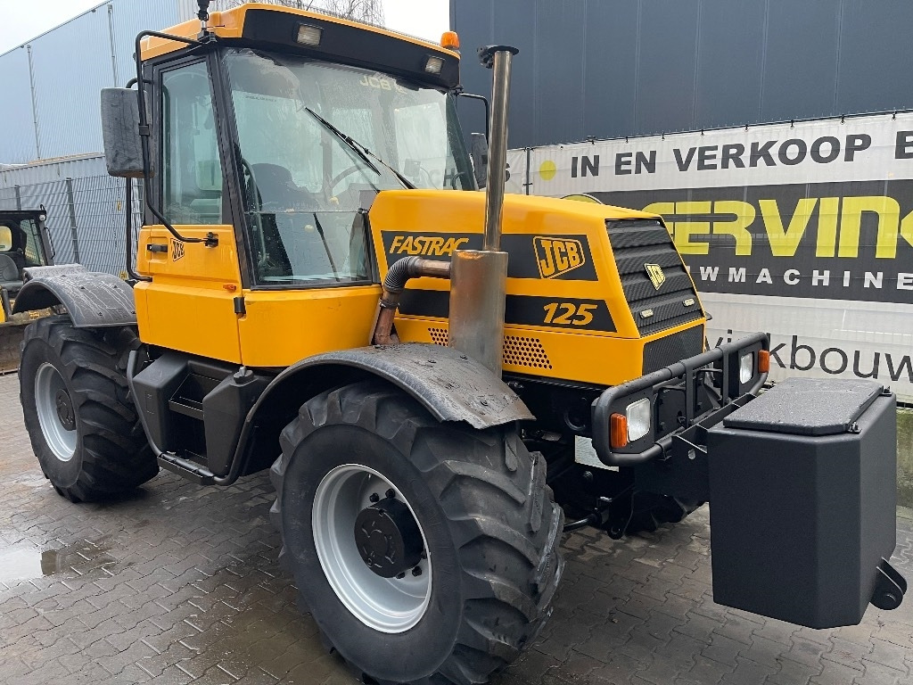 JCB Fastrac 125 - Máy cày: hình 1 JCB Fastrac 125 - Máy cày: hình 1