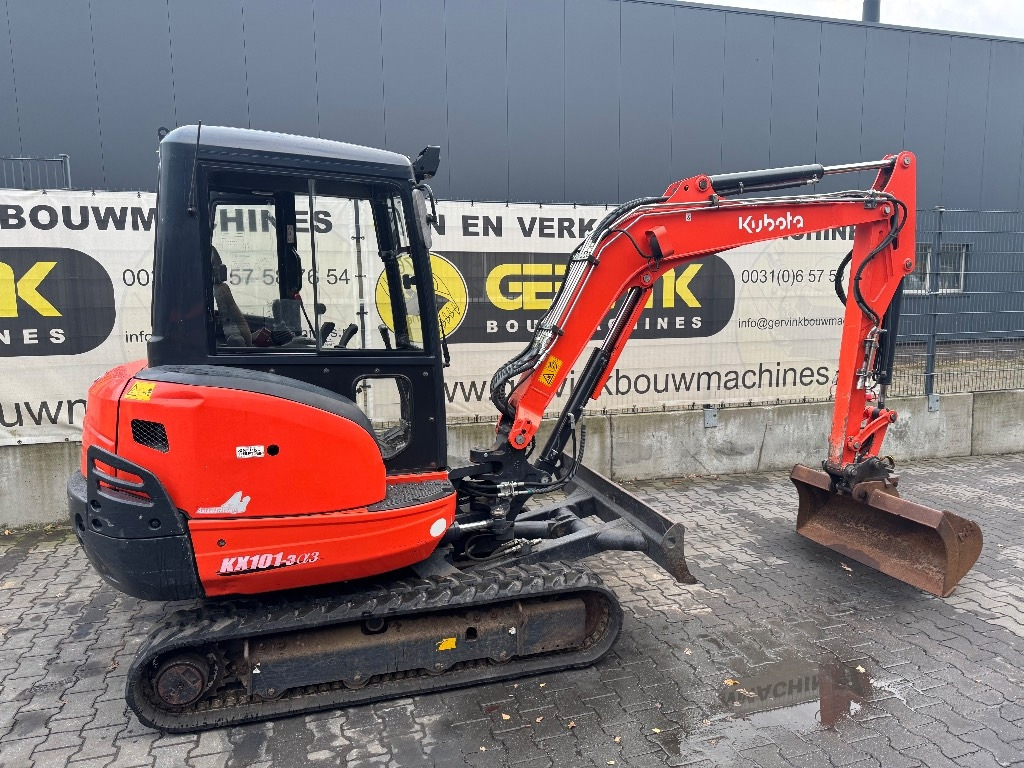 Kubota KX 101-3 A - Máy xúc mini: hình 1 Kubota KX 101-3 A - Máy xúc mini: hình 1