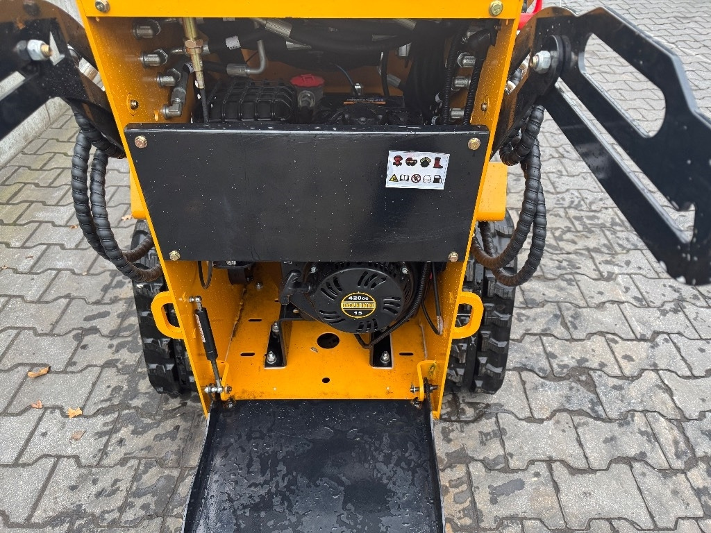 LT T360 - Máy xúc lật bánh xích: hình 5 LT T360 - Máy xúc lật bánh xích: hình 5