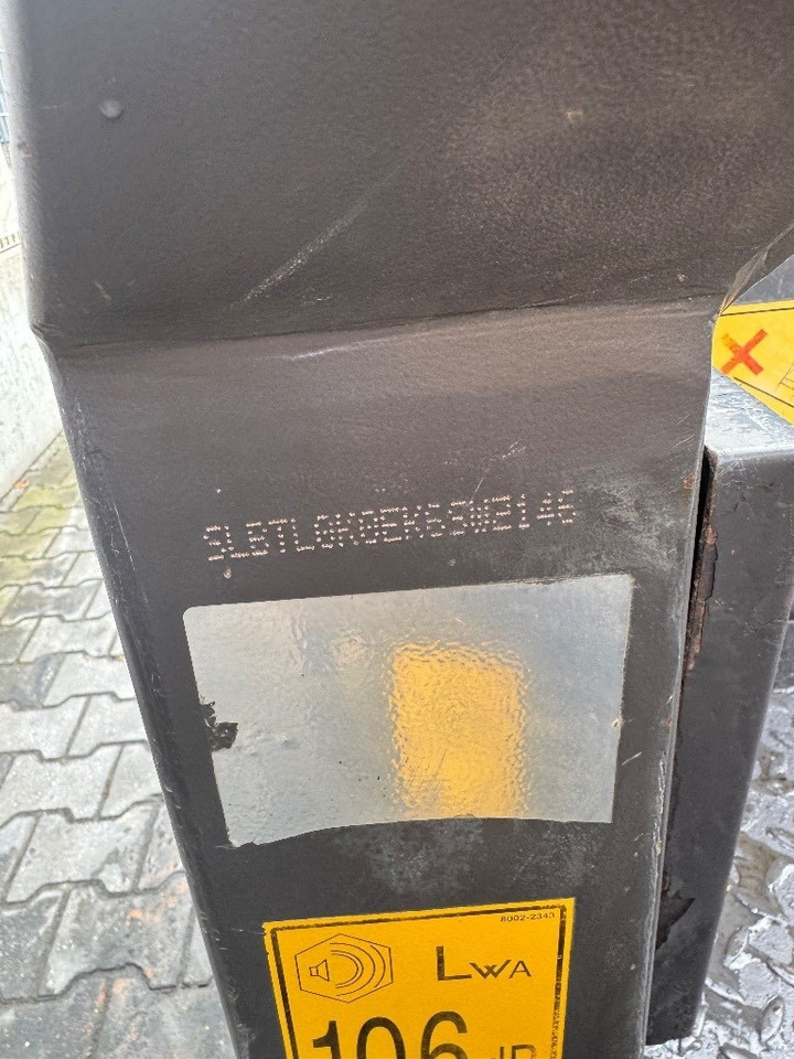 Mecalac TV 800 - Máy lăn đường: hình 5 Mecalac TV 800 - Máy lăn đường: hình 5