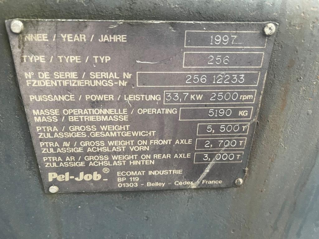 Peljop EW 256 - Máy xúc bánh lốp: hình 4 Peljop EW 256 - Máy xúc bánh lốp: hình 4