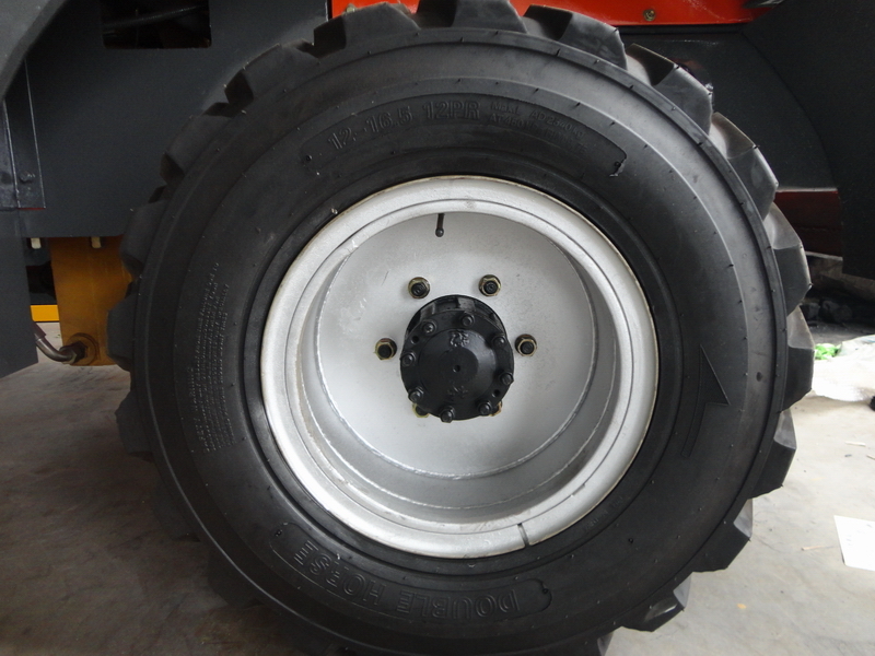 QINGDAO PROMISING China Wheel Loader Tire 12-16.5-12PR - Lốp cho Máy xúc lật bánh lốp: hình 2 QINGDAO PROMISING China Wheel Loader Tire 12-16.5-12PR - Lốp cho Máy xúc lật bánh lốp: hình 2