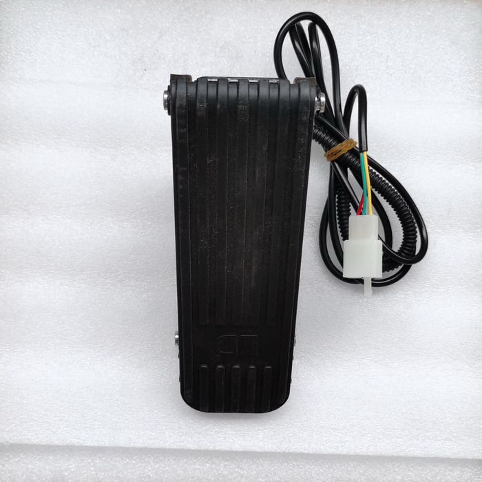 Qingdao Promising Accelerator Pedal for FLAND EL45 Electric Wheel Loader - Bàn đạp cho Máy xúc lật bánh lốp: hình 2 Qingdao Promising Accelerator Pedal for FLAND EL45 Electric Wheel Loader - Bàn đạp cho Máy xúc lật bánh lốp: hình 2