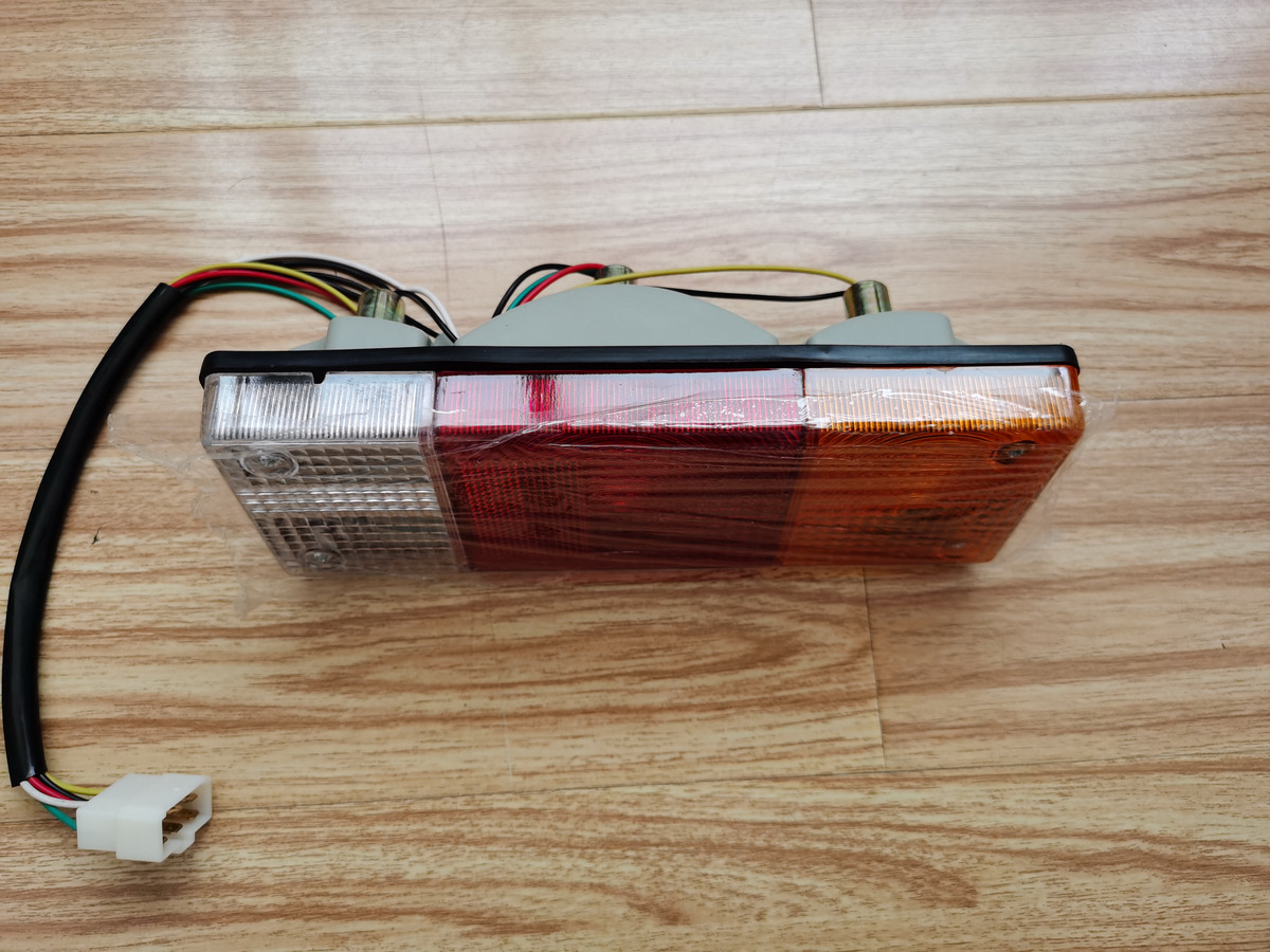 Qingdao Promising Rear Combination Light for China Loader - Đèn sau cho Máy xúc lật bánh lốp: hình 3 Qingdao Promising Rear Combination Light for China Loader - Đèn sau cho Máy xúc lật bánh lốp: hình 3