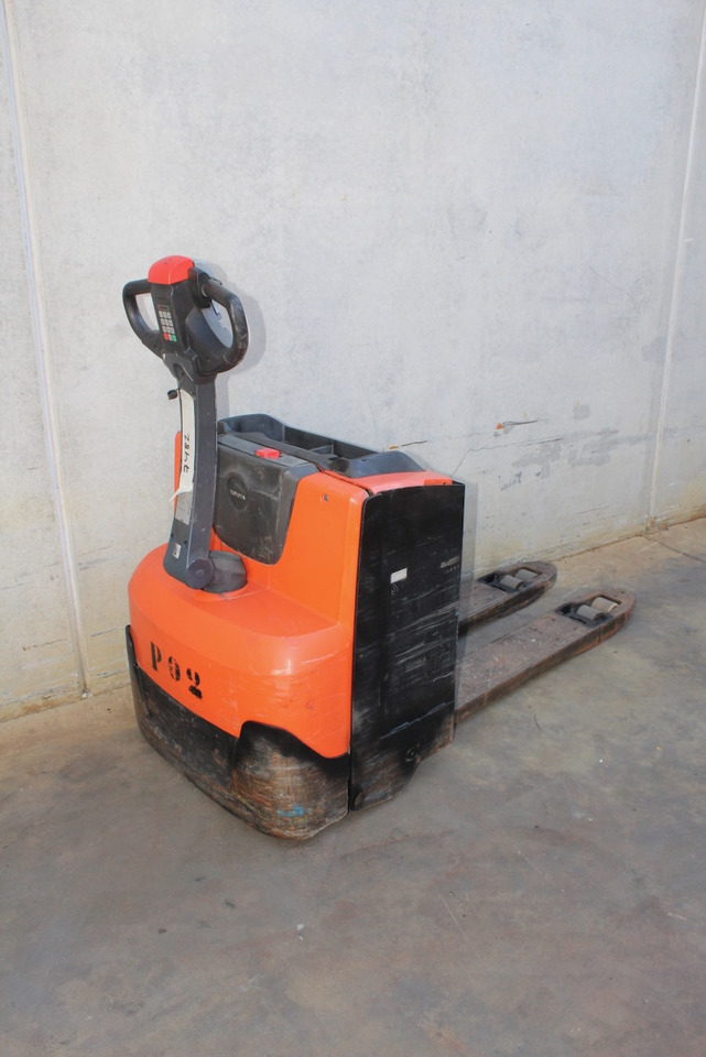 BT LWE 200 - Xe tải nâng pallet: hình 3 BT LWE 200 - Xe tải nâng pallet: hình 3