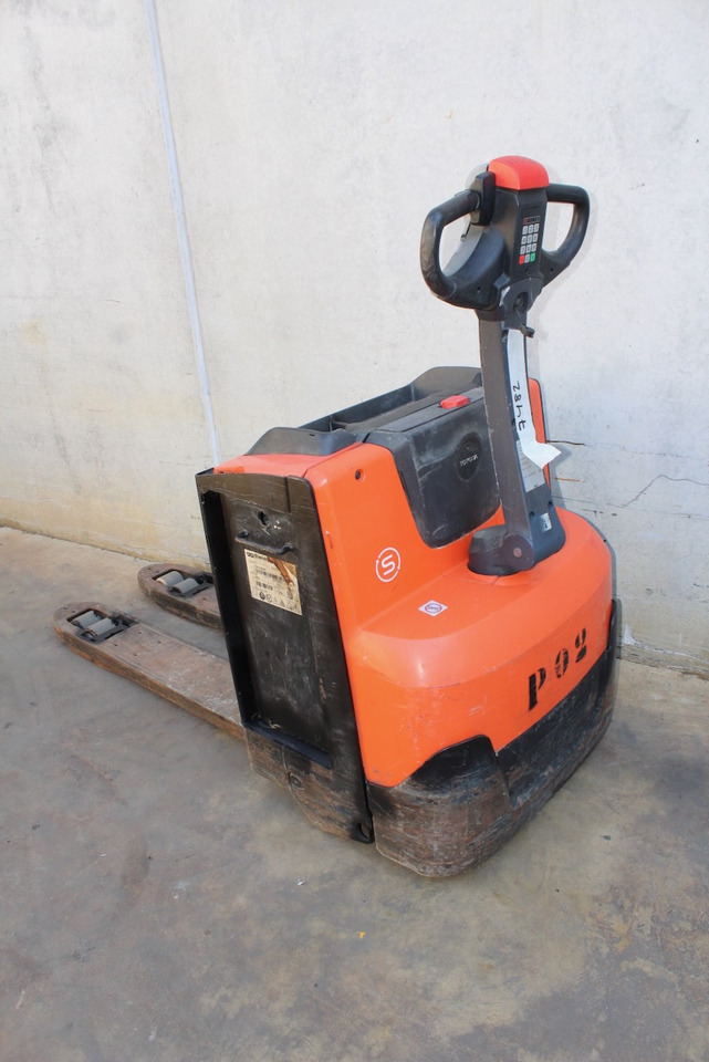 BT LWE 200 - Xe tải nâng pallet: hình 1 BT LWE 200 - Xe tải nâng pallet: hình 1