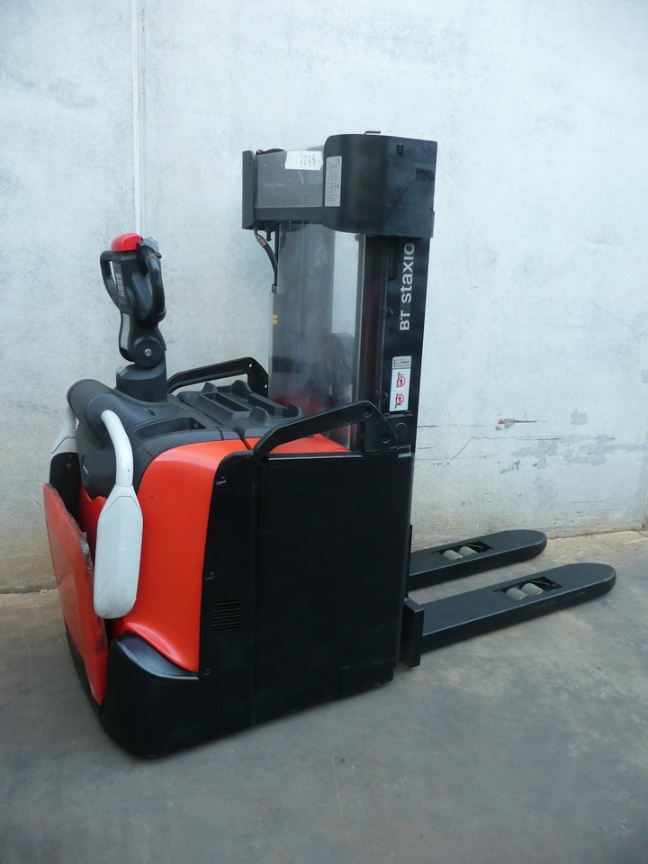 BT SPE 160 - Máy xếp chồng: hình 3 BT SPE 160 - Máy xếp chồng: hình 3