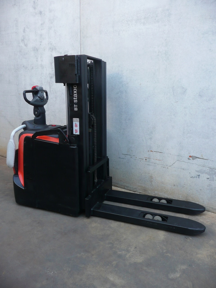 BT SPE 160 - Máy xếp chồng: hình 4 BT SPE 160 - Máy xếp chồng: hình 4