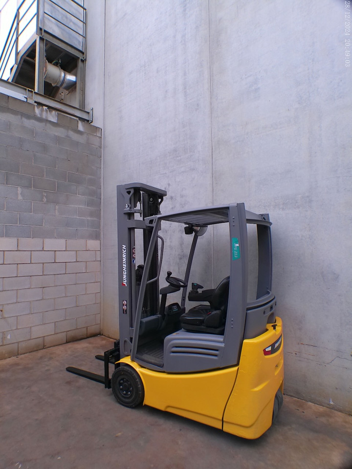 Jungheinrich EFG 213 550 DZ - Xe nâng điện: hình 4 Jungheinrich EFG 213 550 DZ - Xe nâng điện: hình 4