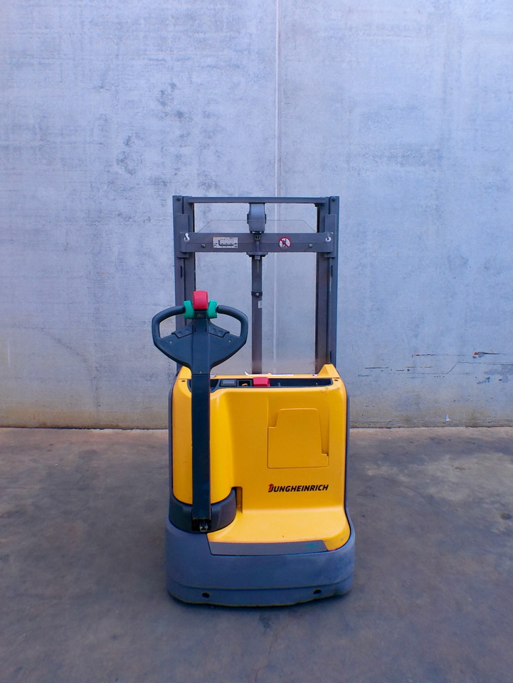 Jungheinrich EJC 110 250 ZT Li-Ion - Máy xếp chồng: hình 5 Jungheinrich EJC 110 250 ZT Li-Ion - Máy xếp chồng: hình 5