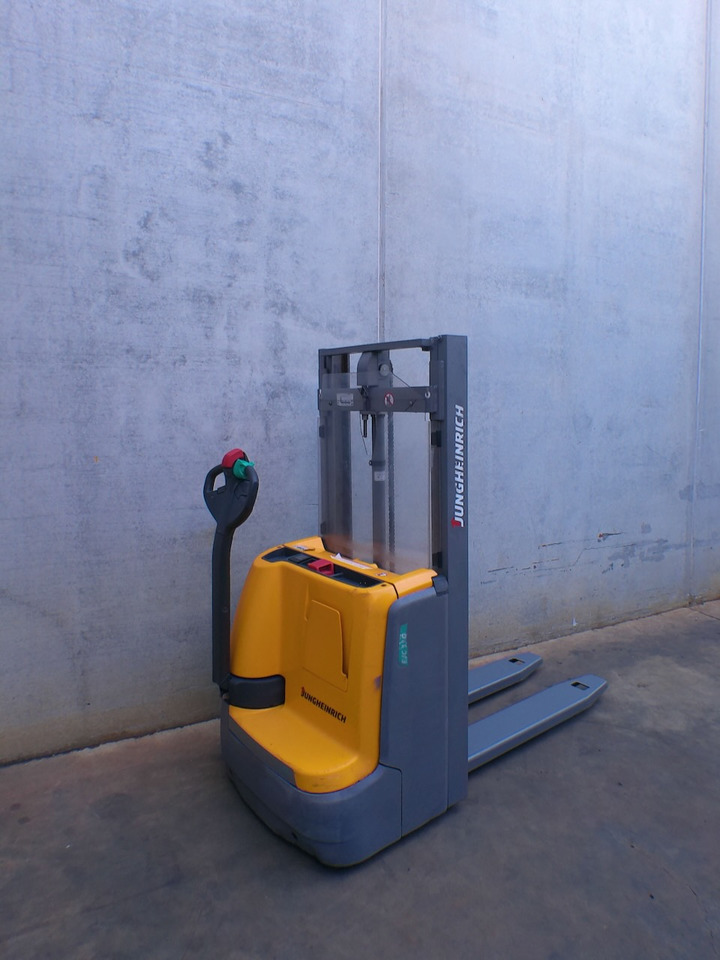 Jungheinrich EJC 110 250 ZT Li-Ion - Máy xếp chồng: hình 3 Jungheinrich EJC 110 250 ZT Li-Ion - Máy xếp chồng: hình 3