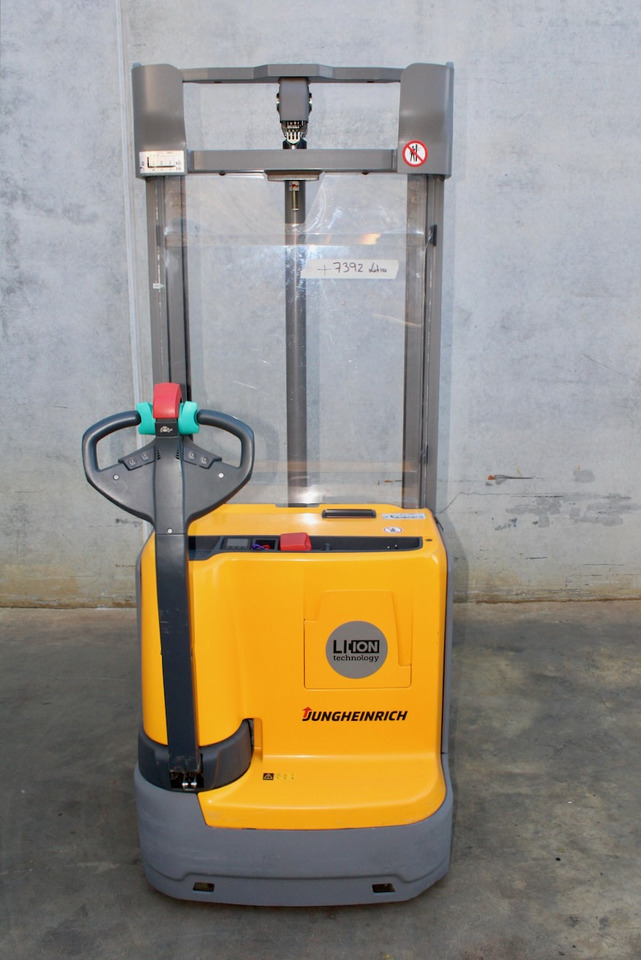 Jungheinrich EJC 212 320 ZT LI-ION - Máy xếp chồng: hình 5 Jungheinrich EJC 212 320 ZT LI-ION - Máy xếp chồng: hình 5