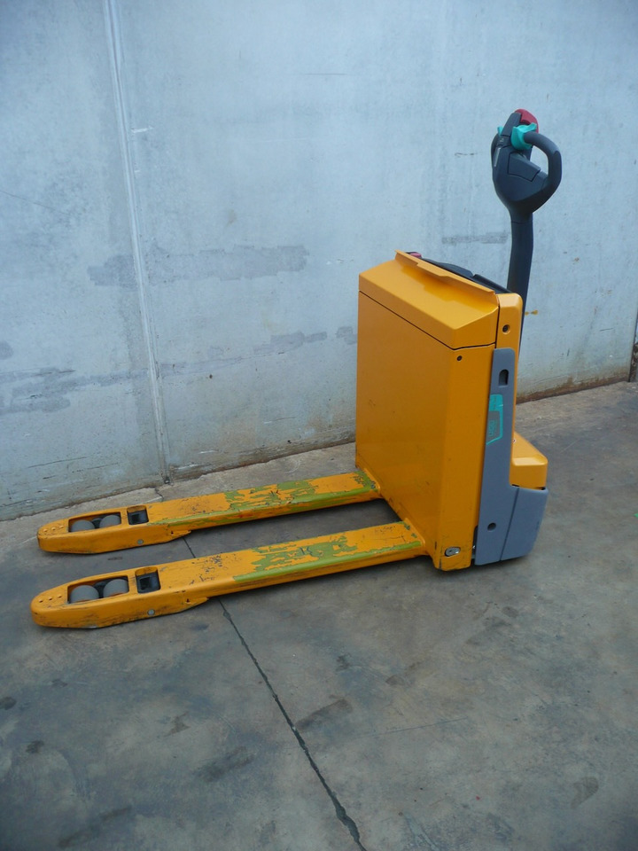 Jungheinrich EJE 116i LI-ION - Xe tải nâng pallet: hình 2 Jungheinrich EJE 116i LI-ION - Xe tải nâng pallet: hình 2