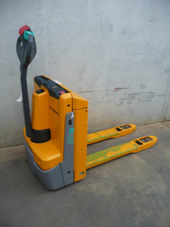 Jungheinrich EJE 116i LI-ION - Xe tải nâng pallet: hình 3 Jungheinrich EJE 116i LI-ION - Xe tải nâng pallet: hình 3