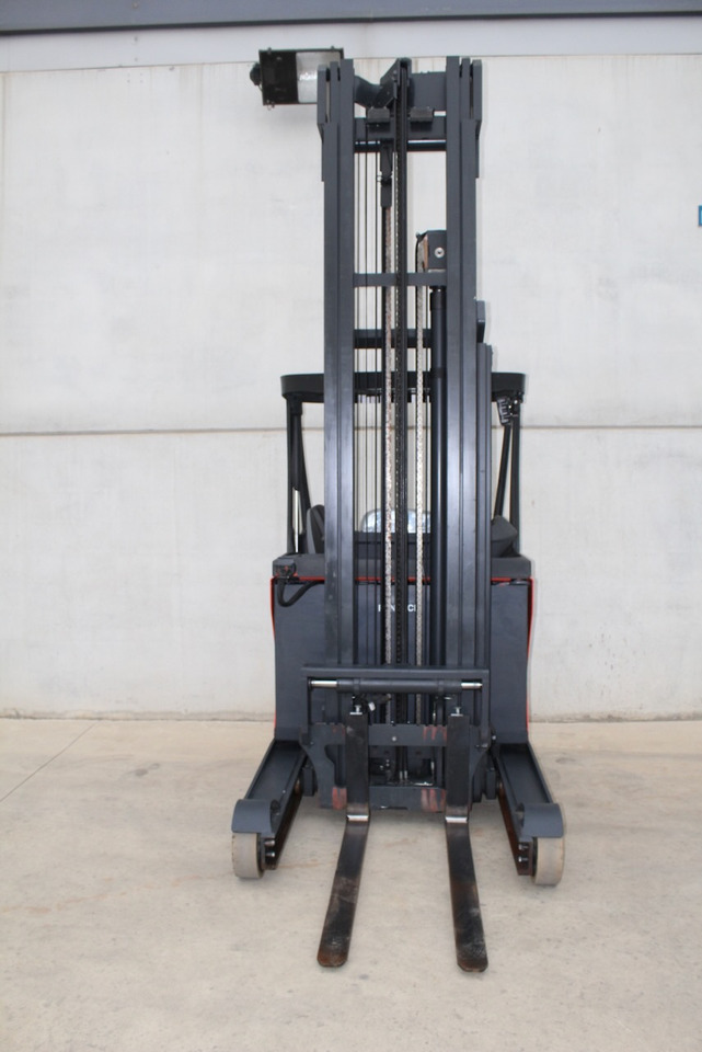 Linde R16-01 - Xe tải tiếp cận: hình 5 Linde R16-01 - Xe tải tiếp cận: hình 5