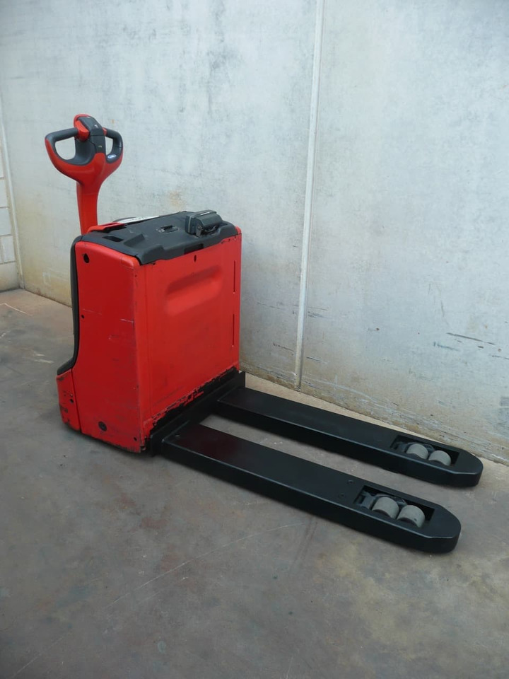 Linde T 20 - Xe tải nâng pallet: hình 4 Linde T 20 - Xe tải nâng pallet: hình 4