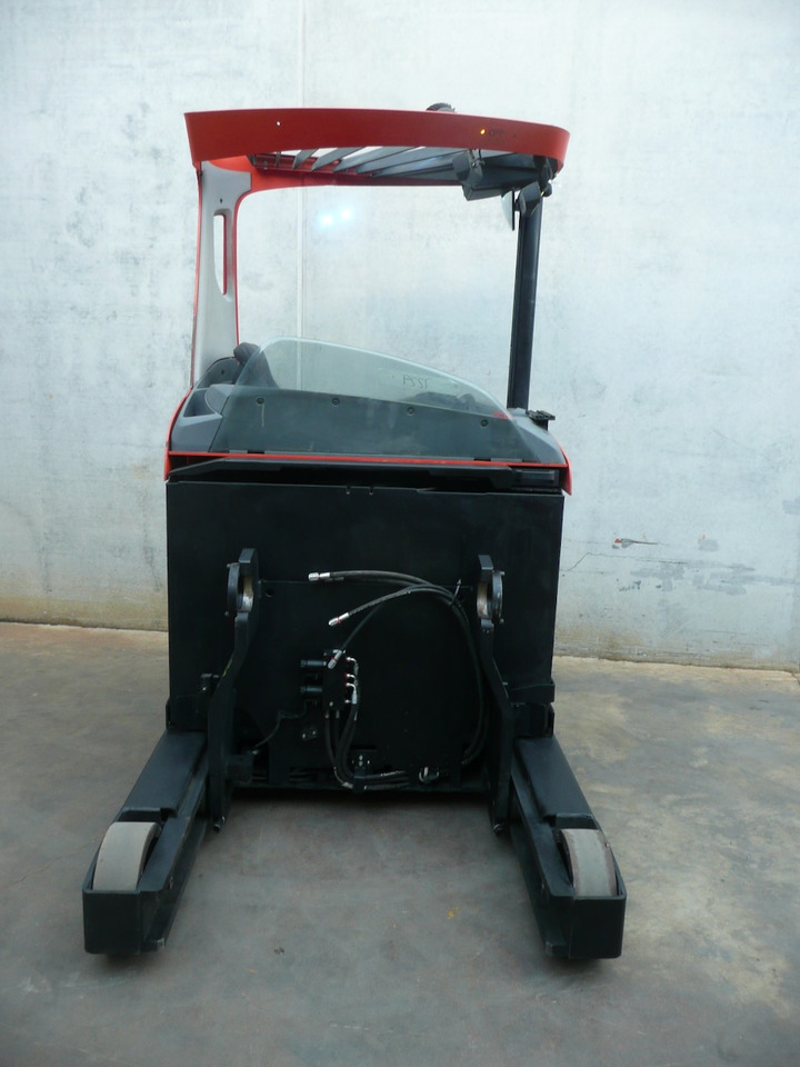 Toyota RRE 160 - Xe tải tiếp cận: hình 5 Toyota RRE 160 - Xe tải tiếp cận: hình 5