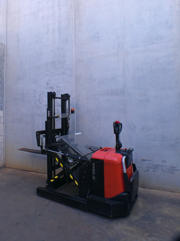 Toyota SPE 120 XR - Máy xếp chồng: hình 1 Toyota SPE 120 XR - Máy xếp chồng: hình 1