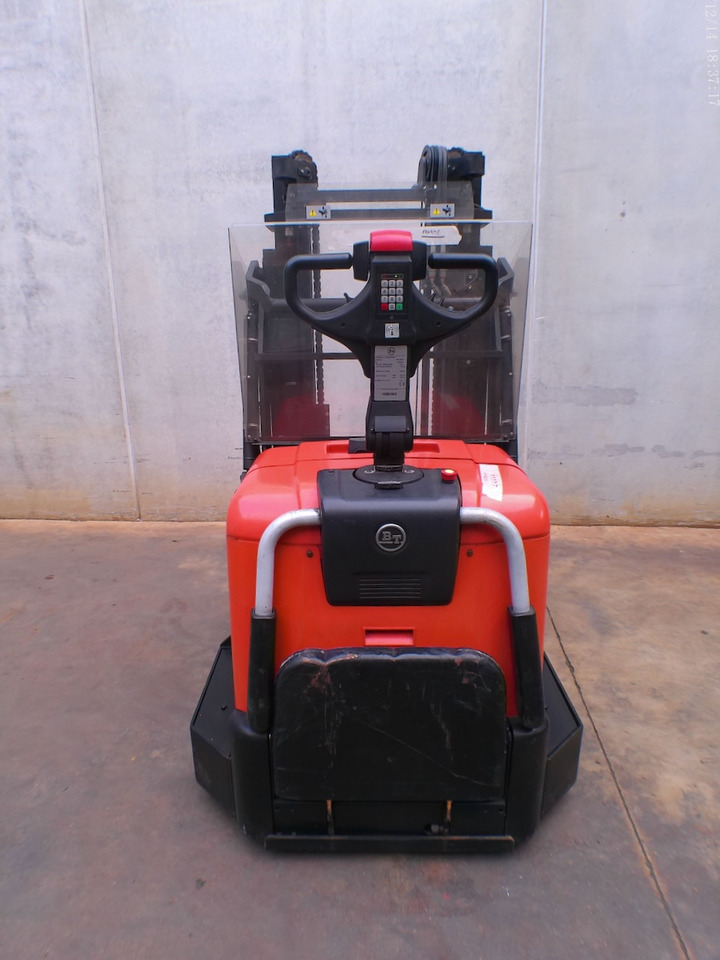 Toyota SPE 120 XR - Máy xếp chồng: hình 5 Toyota SPE 120 XR - Máy xếp chồng: hình 5