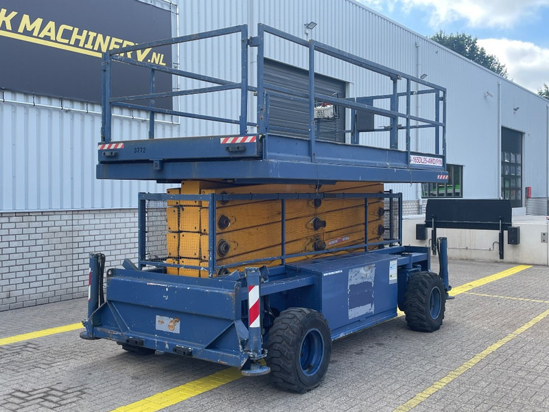 Holland lift B 165 DL 24 SOLD - Máy nâng người hình kéo: hình 2 Holland lift B 165 DL 24 SOLD - Máy nâng người hình kéo: hình 2