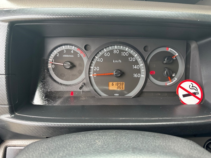 Palfinger P 260 B op Nissan Cabstar - Nền bục trên không gắn trên xe tải: hình 3 Palfinger P 260 B op Nissan Cabstar - Nền bục trên không gắn trên xe tải: hình 3