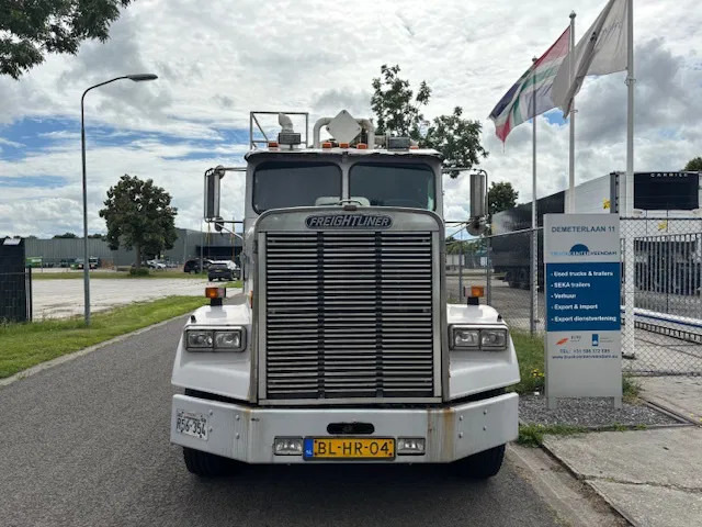 Freightliner 3 AXLE RIGID BODY chassis cabine (levering excl. opbouw) - Xe tải khung gầm: hình 2 Freightliner 3 AXLE RIGID BODY chassis cabine (levering excl. opbouw) - Xe tải khung gầm: hình 2