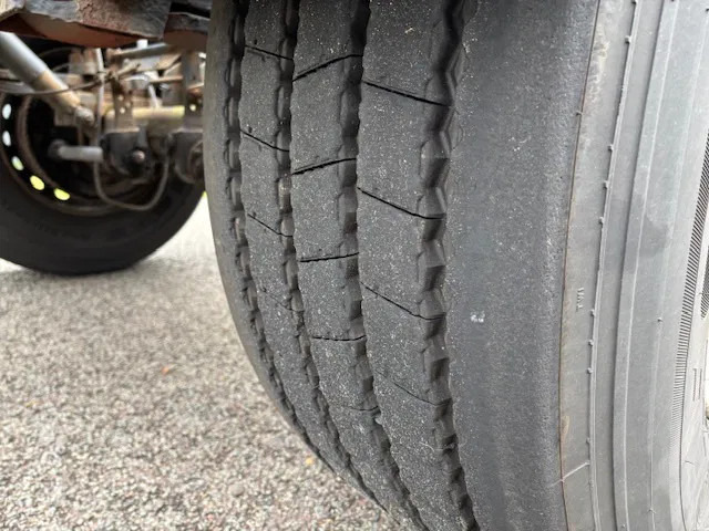 Xe chở container/ Sơ mi rơ moóc hoán đổi thân Van Hool 20 ft containerchassis BPW Drum MOT 12-01-2026: hình 12