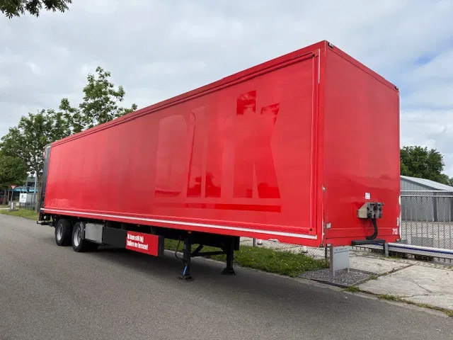 Vogelzang Closed box steering axle 2.5 ton taillift set batteries - Sơ mi rơ moóc hộp kín: hình 3 Vogelzang Closed box steering axle 2.5 ton taillift set batteries - Sơ mi rơ moóc hộp kín: hình 3