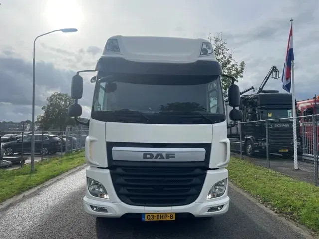 DAF CF 400 FT CF 400 Spacecab tractor head Top Condition - Xe đầu kéo: hình 2 DAF CF 400 FT CF 400 Spacecab tractor head Top Condition - Xe đầu kéo: hình 2