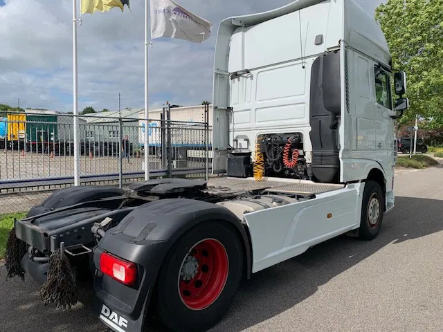 DAF XF 440 FT Euro6 SSC standairco 2 tanks TuV 09-2025 - Xe đầu kéo: hình 5 DAF XF 440 FT Euro6 SSC standairco 2 tanks TuV 09-2025 - Xe đầu kéo: hình 5