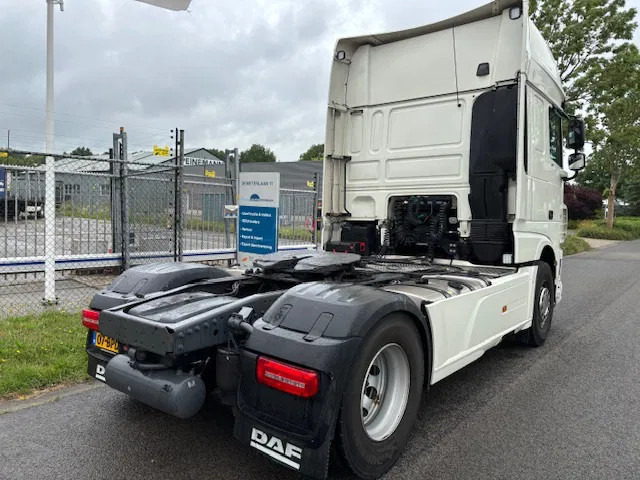 DAF XF 480 4x2 Euro6 SSC 2-tanks PTO Hydraulic feedpump MOT 03-2026 - Xe đầu kéo: hình 5 DAF XF 480 4x2 Euro6 SSC 2-tanks PTO Hydraulic feedpump MOT 03-2026 - Xe đầu kéo: hình 5