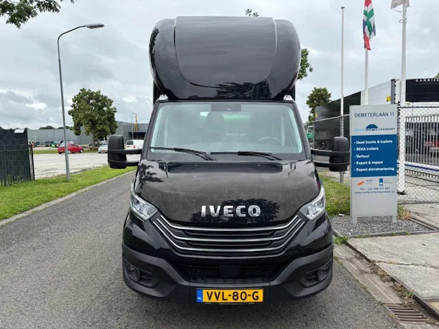 Iveco 35C14G Daily BE trekker 3.0 v.v. CNG gas - Xe đầu kéo: hình 2 Iveco 35C14G Daily BE trekker 3.0 v.v. CNG gas - Xe đầu kéo: hình 2