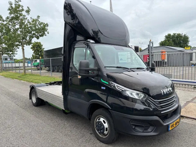 Iveco 35C14G Daily BE trekker 3.0 v.v. CNG gas - Xe đầu kéo: hình 3 Iveco 35C14G Daily BE trekker 3.0 v.v. CNG gas - Xe đầu kéo: hình 3