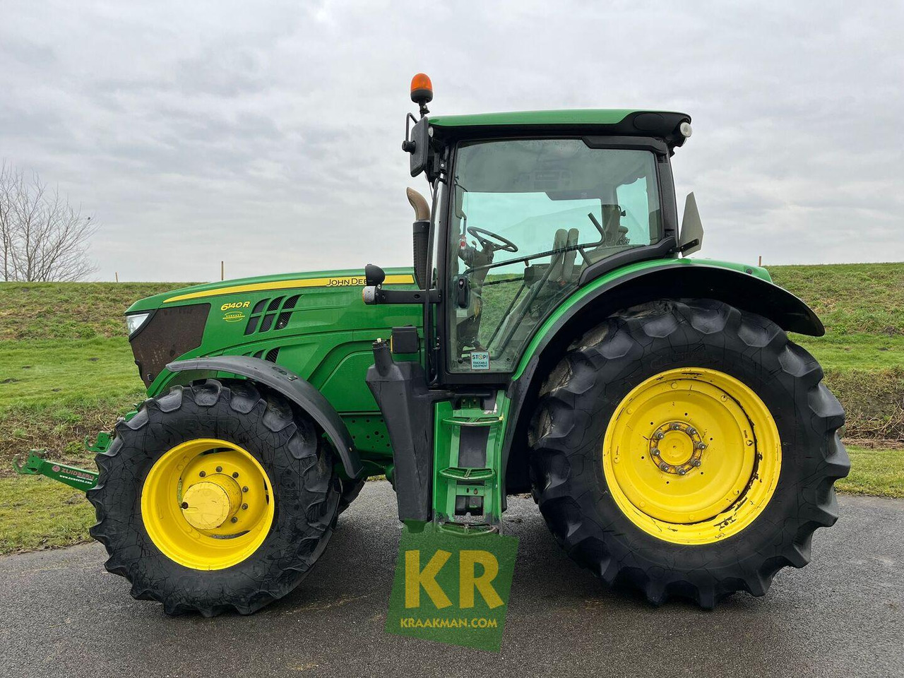 6140R John Deere - Máy cày: hình 2 6140R John Deere - Máy cày: hình 2