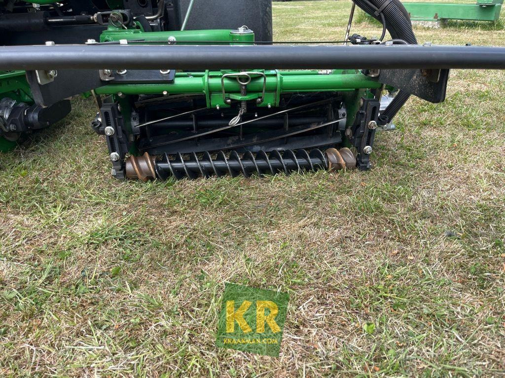 6700A John Deere - Máy cắt cỏ vườn: hình 3 6700A John Deere - Máy cắt cỏ vườn: hình 3