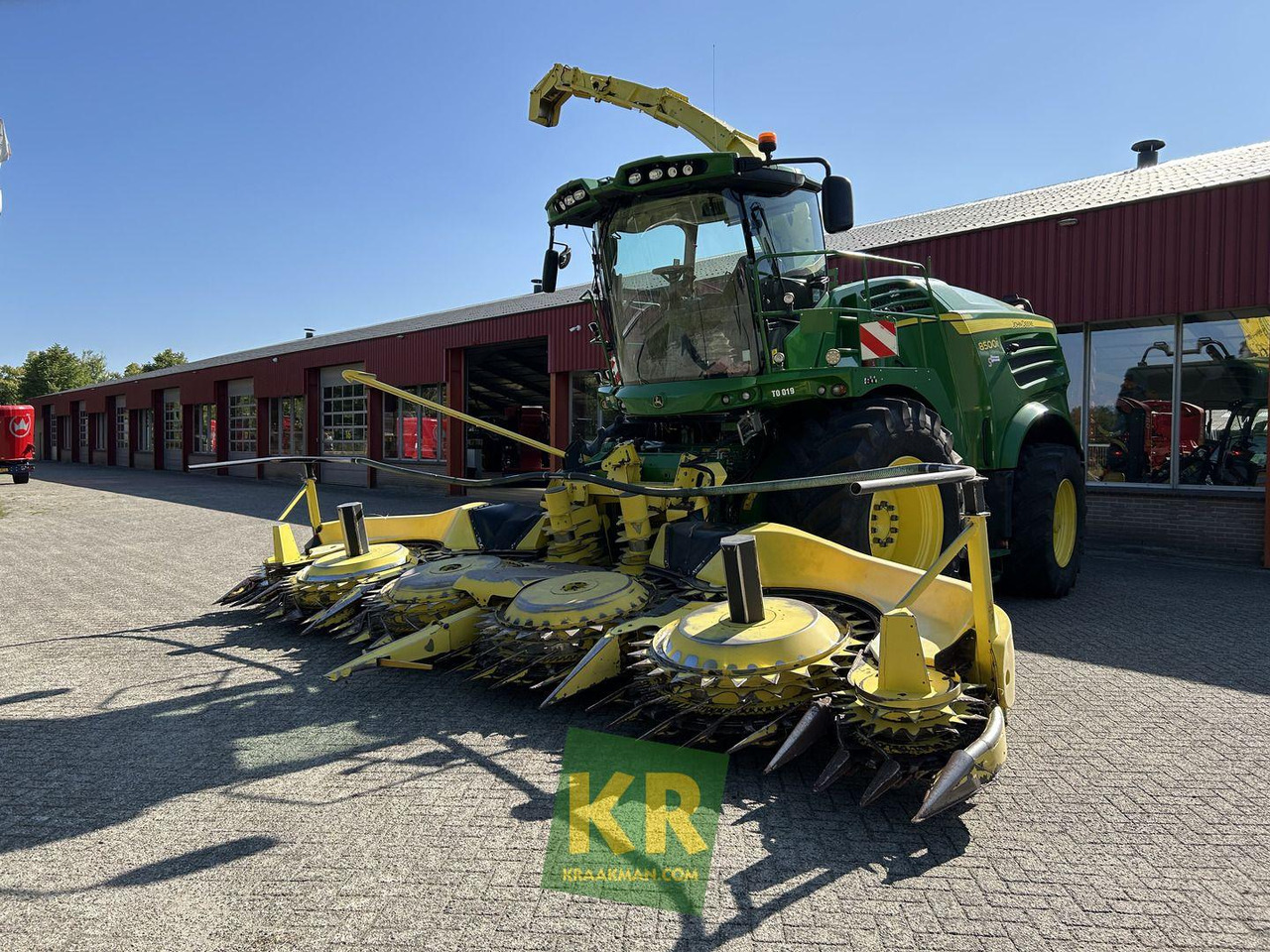 8500 John Deere - Máy gặt đập thức ăn gia súc: hình 2 8500 John Deere - Máy gặt đập thức ăn gia súc: hình 2
