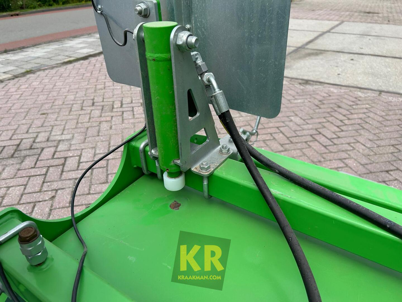 AVR GE Force - Thiết bị xới đất: hình 4 AVR GE Force - Thiết bị xới đất: hình 4