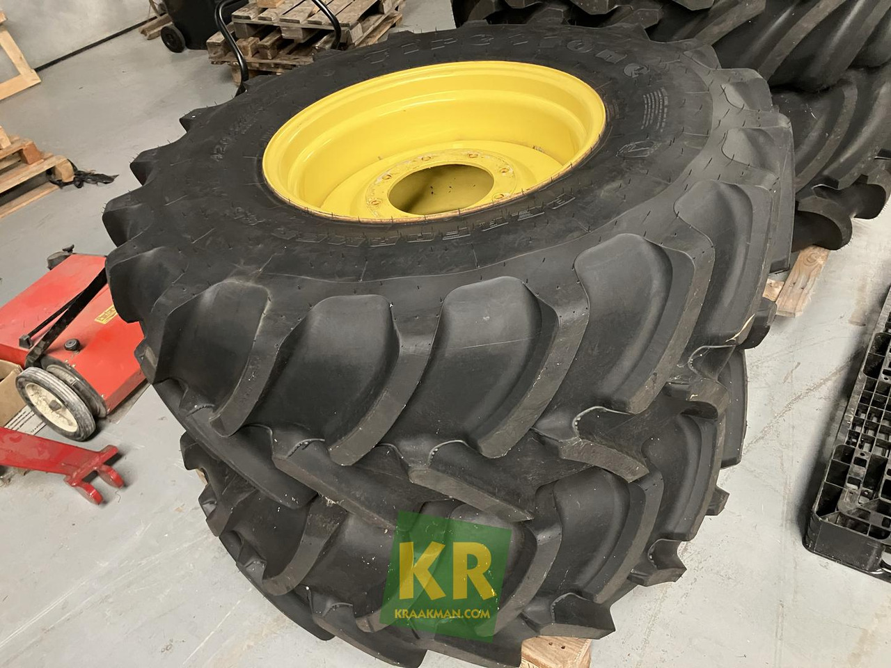 Banden Firestone Firestone - Lốp cho Máy móc nông nghiệp: hình 2 Banden Firestone Firestone - Lốp cho Máy móc nông nghiệp: hình 2