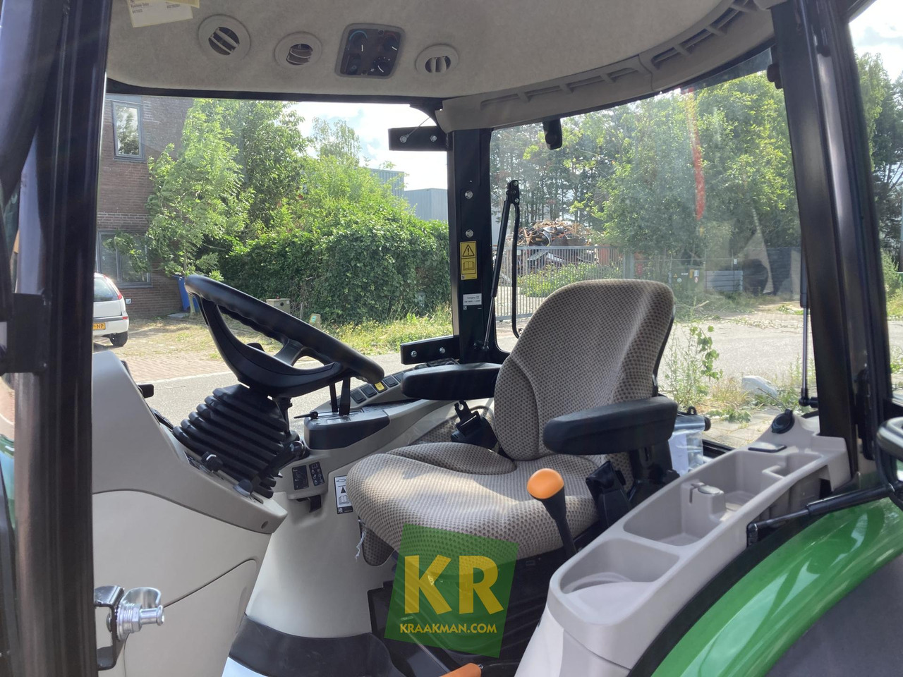 John Deere 3046R - Máy cày mini: hình 4 John Deere 3046R - Máy cày mini: hình 4