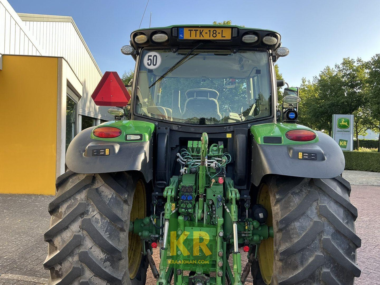 John Deere 6130R - Máy cày: hình 5 John Deere 6130R - Máy cày: hình 5