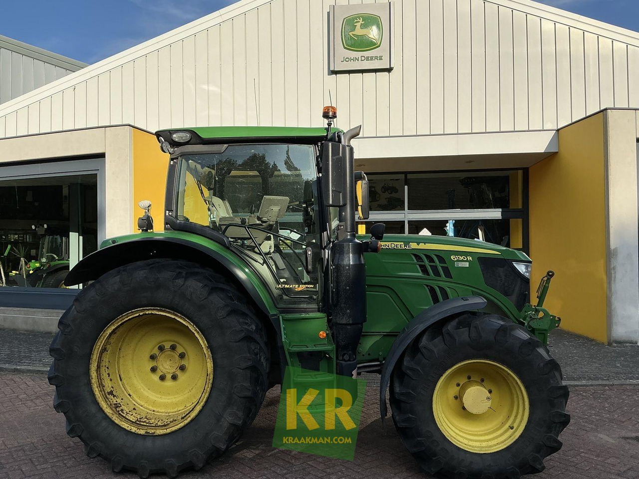 John Deere 6130R - Máy cày: hình 4 John Deere 6130R - Máy cày: hình 4