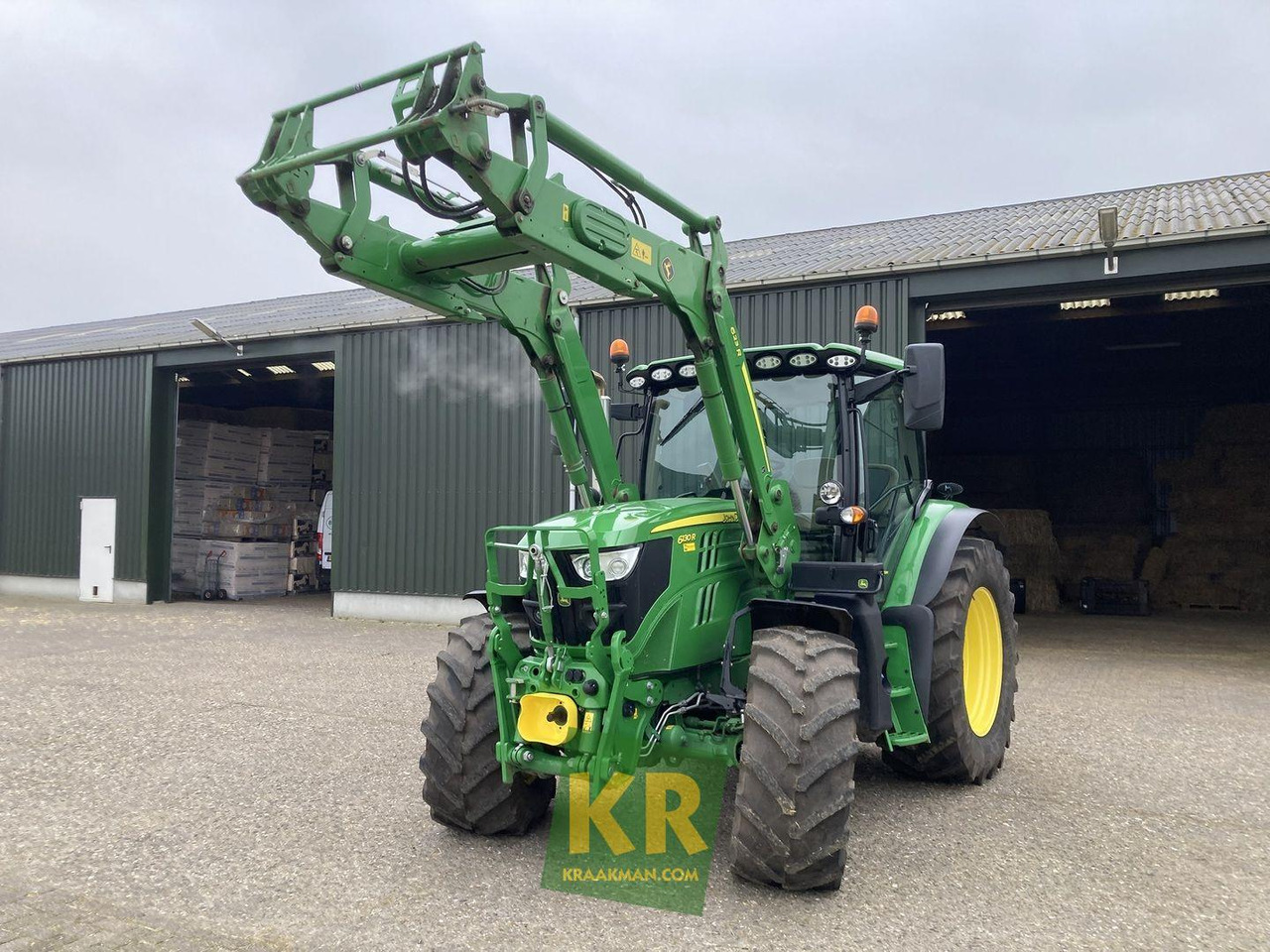 John Deere 6130R - Máy cày: hình 2 John Deere 6130R - Máy cày: hình 2